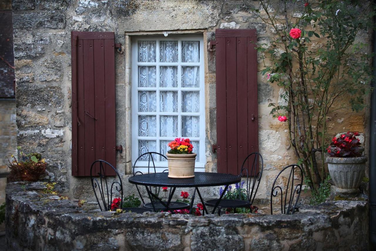 La Petite Maison Бейнак-э-Казенак Экстерьер фото