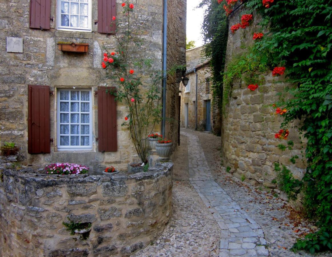 La Petite Maison Бейнак-э-Казенак Экстерьер фото
