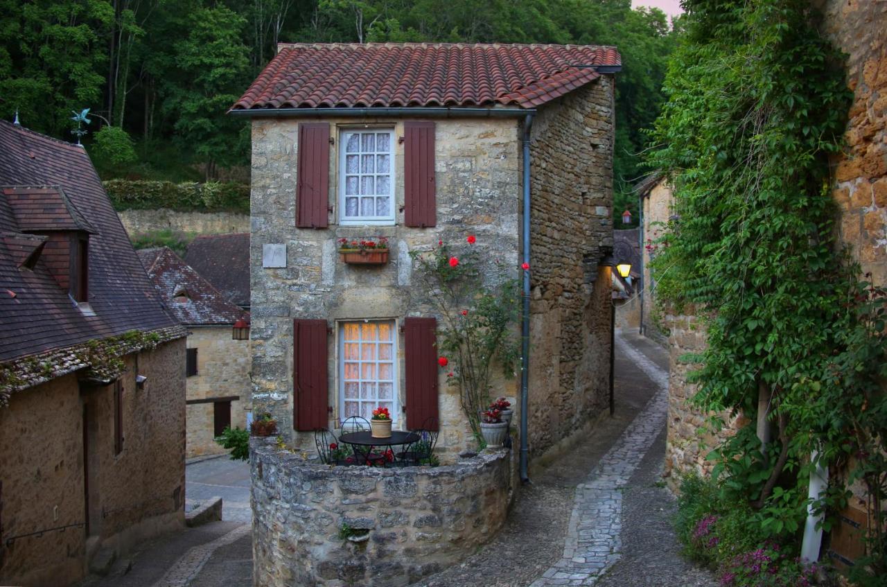 La Petite Maison Бейнак-э-Казенак Экстерьер фото